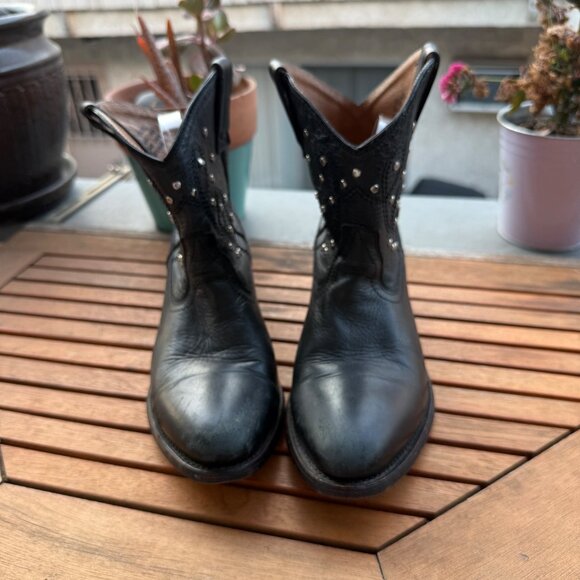 Mix Mooz Black Leather Western  Studded Ankle Boots Size 8.5 - Picture 4 of 9